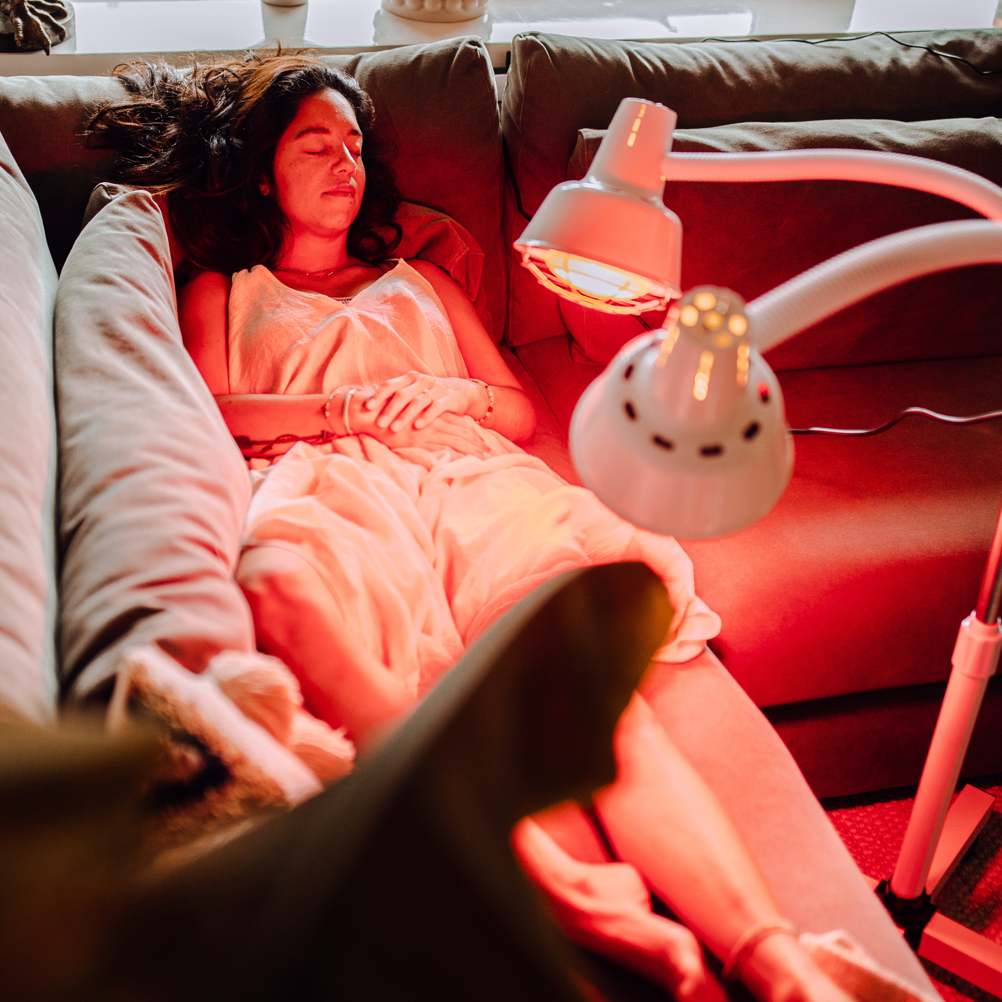 LIROMA® 507 infraraudonųjų spindulių lempa su dvejomis galvutėmis