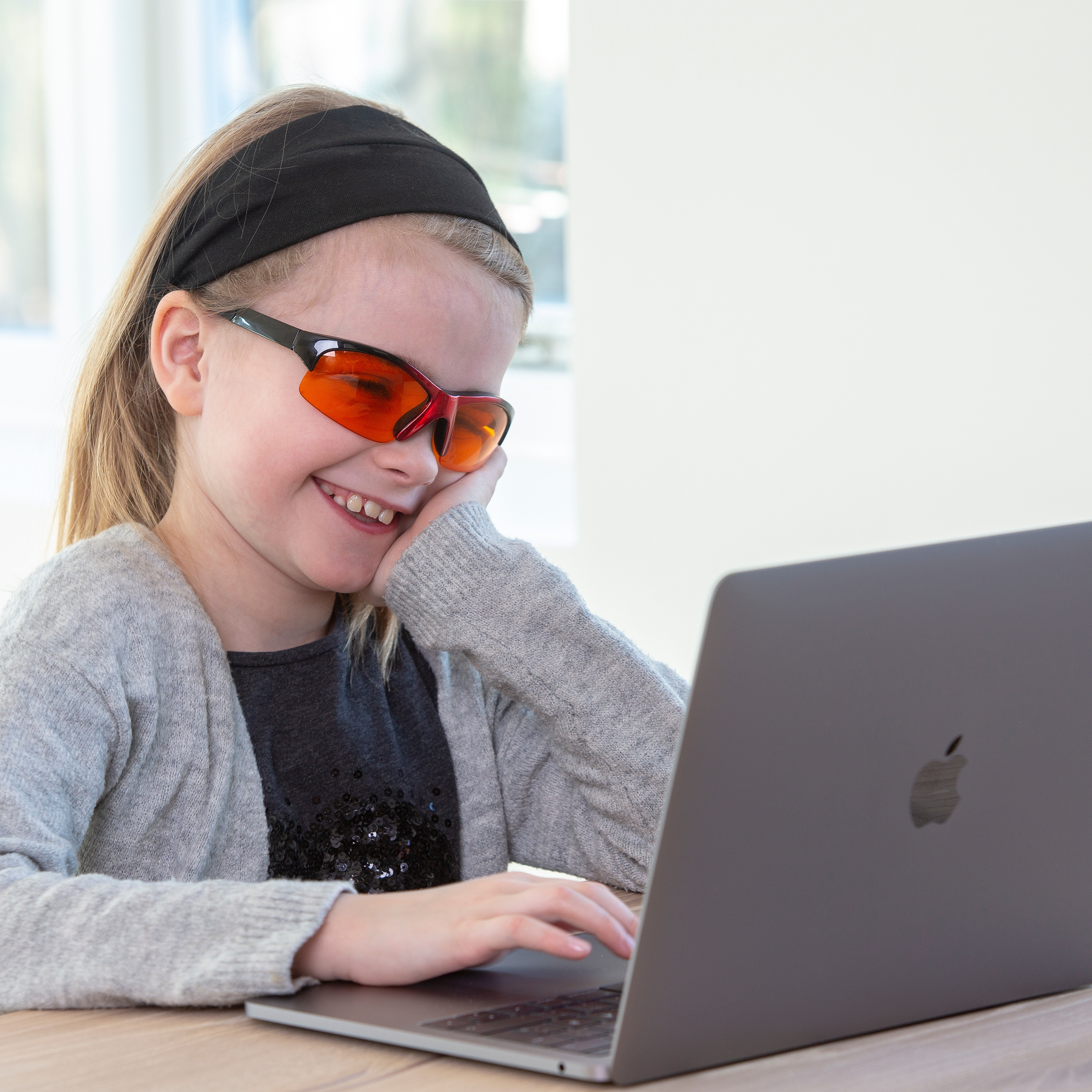 MelaMedic® certified sleep goggles COPENHAGEN II for children 6-10 years old