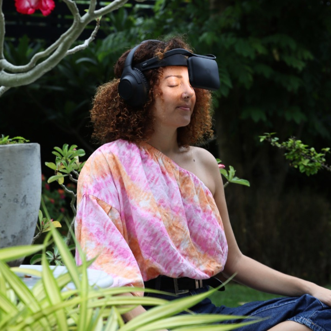 neuroVIZR® - šviesos ir garso įrenginys, kognityvinei ir emocinei sveikatai gerinti