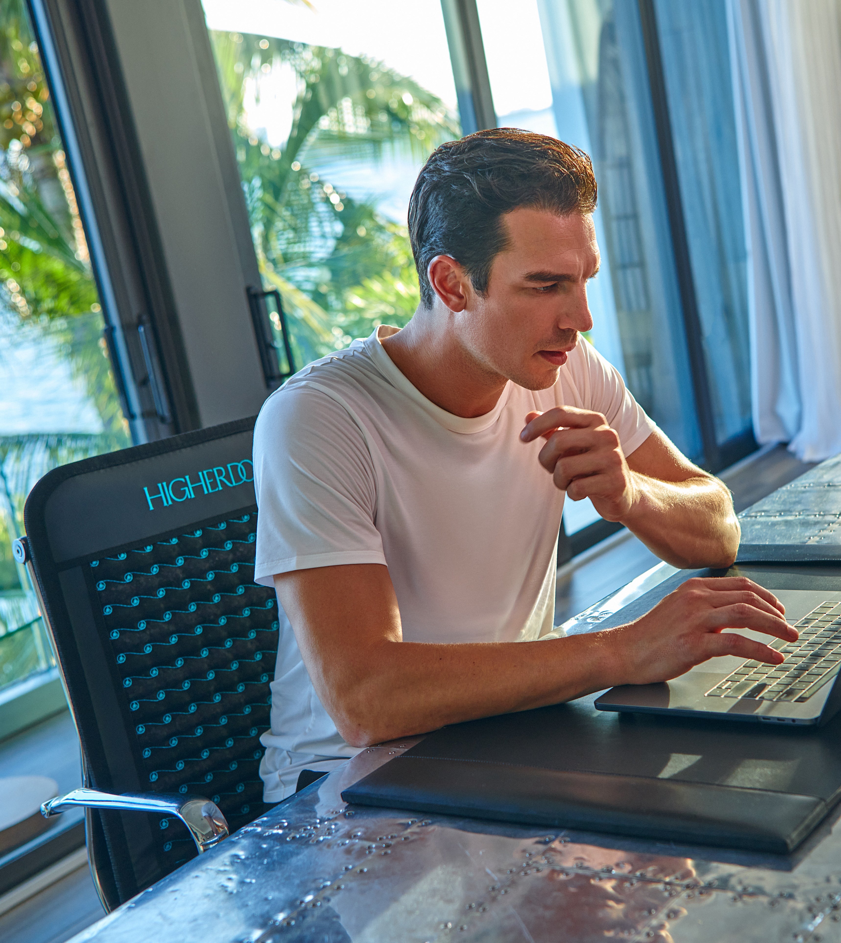 HigherDOSE® nešiojamas pulsuojančio magnetinio lauko (PEMF) ir infraraudonųjų spindulių kilimas